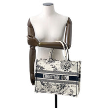 将图像加载到图库查看器中，Dior Book Tote Zodiac White/BlackM1296ZRHZ_M06E Canvas Size Medium
