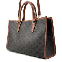 将图像加载到图库查看器中，CELINE Triomphe Horizontal Cabas Tan199742BZJ.04LU PVC Leather
