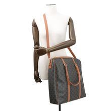 将图像加载到图库查看器中，CELINE Triomphe Vertical Travel Bag Black/Tan194822 PVC Leather
