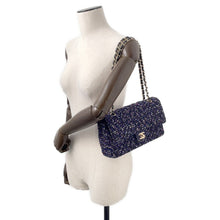 Load image into Gallery viewer, CHANEL Matelasse Double Flap ChainShoulder Purple/BlackA01112 Tweed Size 25
