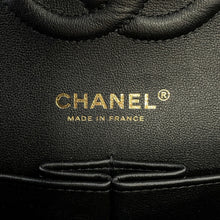 Load image into Gallery viewer, CHANEL Matelasse Double Flap ChainShoulder Purple/BlackA01112 Tweed Size 25
