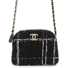 Load image into Gallery viewer, CHANEL Matelasse CC Logo Chainshoulder Novelty Black Tweed
