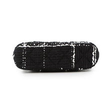 Load image into Gallery viewer, CHANEL Matelasse CC Logo Chainshoulder Novelty Black Tweed
