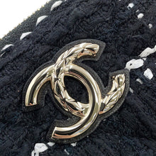 Load image into Gallery viewer, CHANEL Matelasse CC Logo Chainshoulder Novelty Black Tweed
