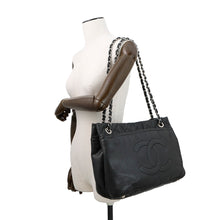 Load image into Gallery viewer, CHANEL Matelasse Large CC Logo Chain Tote BlackA48374 Caviar Leather
