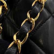将图像加载到图库查看器中，CHANEL Matelasse Double Face Chainshoulder Black Lambskin
