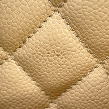 将图像加载到图库查看器中，CHANEL GST tote BeigeA50995 Caviar Leather
