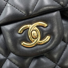 将图像加载到图库查看器中，CHANEL Matelasse ChainShoulder BlackA58600 Lambskin
