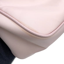 将图像加载到图库查看器中，PRADA Re-Nylon Re-Edition 2005 Shoulder Bag Pink1BH204 Nylon
