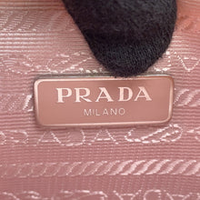 将图像加载到图库查看器中，PRADA Re-Nylon Re-Edition 2005 Shoulder Bag Pink1BH204 Nylon

