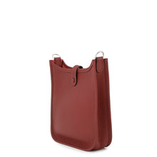 Load image into Gallery viewer, HERMES Evelyne Long Rouge H Taurillon Clemence Size TPM
