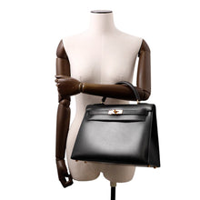 Load image into Gallery viewer, HERMES Kelly Black Box Calf Leather Size 32
