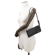 将图像加载到图库查看器中，BALENCIAGA Logo Superbusy Shoulder Bag Black801956 Leather
