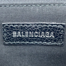 将图像加载到图库查看器中，BALENCIAGA Logo Superbusy Shoulder Bag Black801956 Leather
