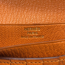 Load image into Gallery viewer, HERMES BEAN Compact Orange Chevre Myzore Goatskin
