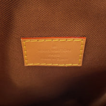 Load image into Gallery viewer, LOUIS VUITTON Fold Me Pouch BrownM80874 Monogram
