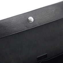 Load image into Gallery viewer, LOUIS VUITTON Cluny NoirM41302 Epi Leather Size MM
