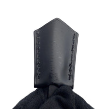 Load image into Gallery viewer, LOUIS VUITTON Cluny NoirM41302 Epi Leather Size MM
