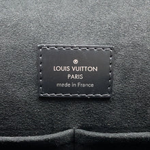 Load image into Gallery viewer, LOUIS VUITTON Cluny NoirM41302 Epi Leather Size MM

