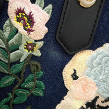 将图像加载到图库查看器中，GUCCI Tiger Embroidery Tote Bag Japan Limited Edition Navy/Black456545 Canvas Leather
