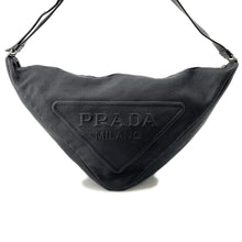 将图像加载到图库查看器中，PRADA Triangle Shoulder Bag Black2VY007 Leather
