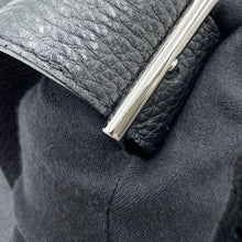 将图像加载到图库查看器中，PRADA Triangle Shoulder Bag Black2VY007 Leather
