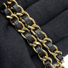 将图像加载到图库查看器中，CHANEL Matelasse Chain wallet BlackAP0250 Caviar Leather
