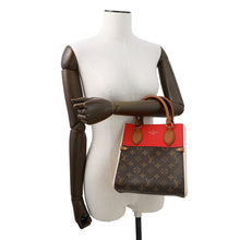 将图像加载到图库查看器中，LOUIS VUITTON Fold tote Cerise/Cream/BrownM45389 Monogram Calf Leather Size PM
