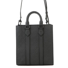 将图像加载到图库查看器中，LOUIS VUITTON Sac Plat BlackM21884 Monogram・Taurillon
