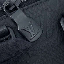 将图像加载到图库查看器中，LOUIS VUITTON Sac Plat BlackM21884 Monogram・Taurillon
