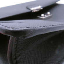 将图像加载到图库查看器中，LOUIS VUITTON Associe Cartable NoirM33418 Taiga Leather

