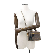 将图像加载到图库查看器中，LOUIS VUITTON Vanity NV NoirM45165 Monogram Monogram Reverse Canvas Size PM
