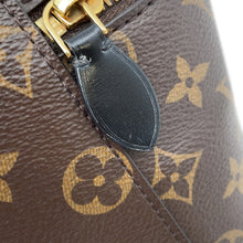 将图像加载到图库查看器中，LOUIS VUITTON Vanity NV NoirM45165 Monogram Monogram Reverse Canvas Size PM
