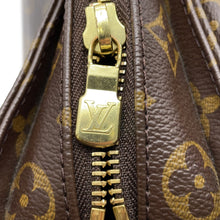 Load image into Gallery viewer, LOUIS VUITTON Viva Cite RedM51164 Monogram Size MM
