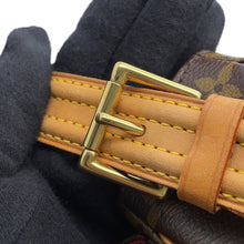 Load image into Gallery viewer, LOUIS VUITTON Viva Cite RedM51164 Monogram Size MM
