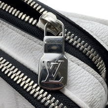 Load image into Gallery viewer, LOUIS VUITTON Alpha Messenger BlancM31069 Monogram Taiga Leather
