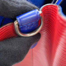 将图像加载到图库查看器中，LOUIS VUITTON Neonoe Coquelicot/BlueM54365 Epi Leather
