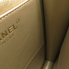 将图像加载到图库查看器中，CHANEL Matelasse Clear Pearl Shoulder Bag GoldAS0584 Goatskin Leather
