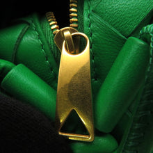 将图像加载到图库查看器中，Bottega Veneta Candy Loop Shoulder Bag Green680254 Leather
