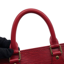 Load image into Gallery viewer, LOUIS VUITTON Speedy Castilian RedM43017 Epi Leather Size 25
