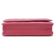 将图像加载到图库查看器中，CHANEL Double piece Chain wallet PinkA33814 Lambskin
