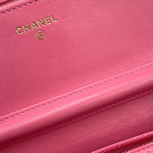 将图像加载到图库查看器中，CHANEL Double piece Chain wallet PinkA33814 Lambskin
