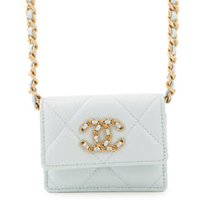 将图像加载到图库查看器中，CHANEL CHANEL19 Matelasse Chain Wallet Light BlueAP1787 Lambskin
