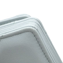将图像加载到图库查看器中，CHANEL CHANEL19 Matelasse Chain Wallet Light BlueAP1787 Lambskin
