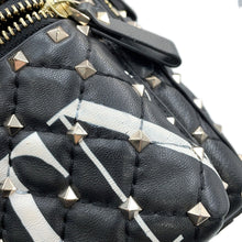 将图像加载到图库查看器中，Valentino Garavani VLTN Logo Rock Studded Backpack BlackRW2B0B63XQC Leather

