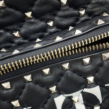 将图像加载到图库查看器中，Valentino Garavani VLTN Logo Rock Studded Backpack BlackRW2B0B63XQC Leather
