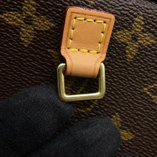 Load image into Gallery viewer, LOUIS VUITTON Neo Eole BrownM23032 Monogram Size 55
