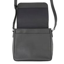 Load image into Gallery viewer, LOUIS VUITTON Roman NoirM32726 Taiga Leather Size PM
