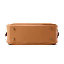 将图像加载到图库查看器中，HERMES Plume Gold Swift Leather Size Mini
