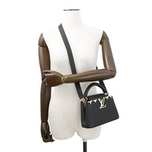 将图像加载到图库查看器中，LOUIS VUITTON Capucines MINI NoirM11342 Taurillon Leather Size MINI
